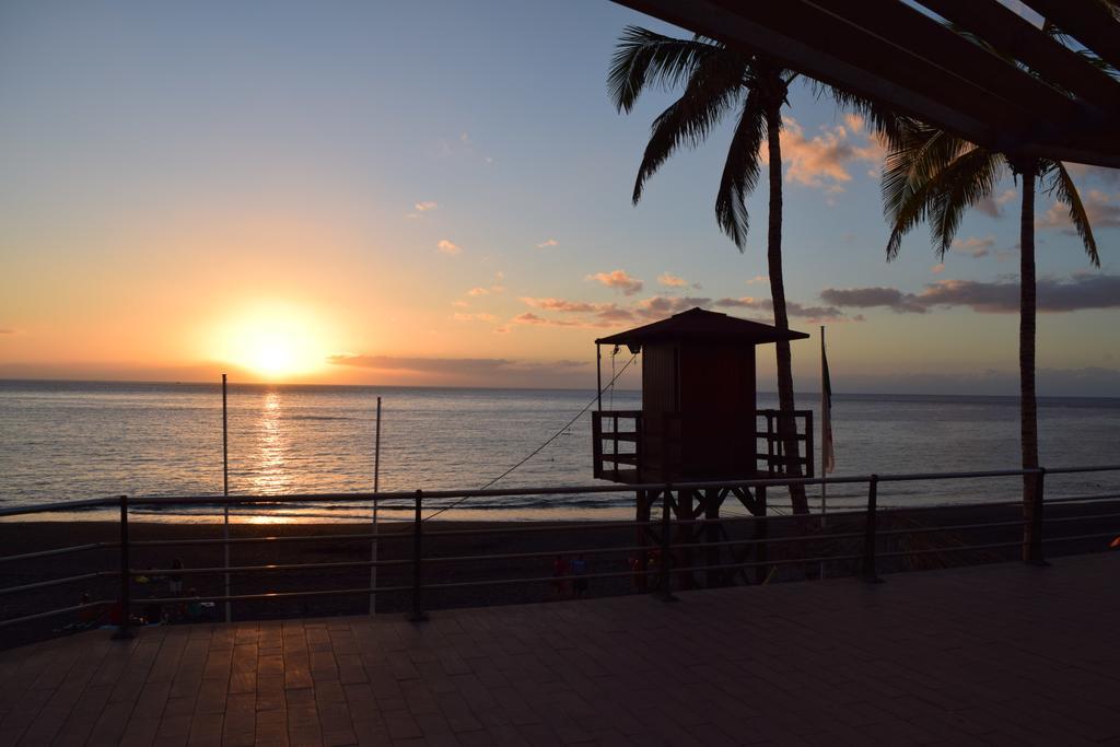Apartamento Atlantico Playa 1 Apartament Puerto De Naos Zewnętrze zdjęcie